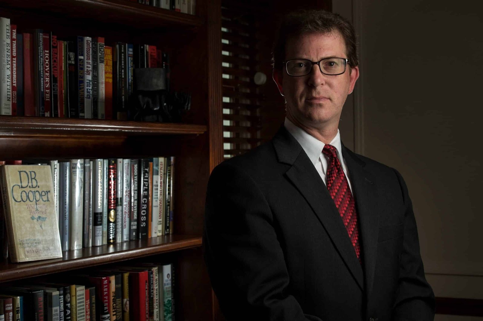The complainant lawyer demands the Trump administration to restore the revocated security authorization